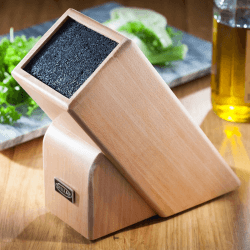 Image showing the Universal Knife block, H20 x W14 x D31cm, Wood product.