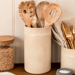Image showing the Midford Set of 4 Utensils, 8 x 2 x 33 cm, Mango Wood product.