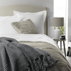 Image showing the Savoy - 400 Thread Count Egyptian Cotton Oxford pillowcase, 50 x 75cm, White product.