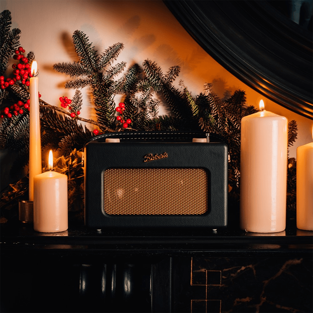 Revival RD70 DAB digital radio, H16 x W25.2 x D10.4cm, Black