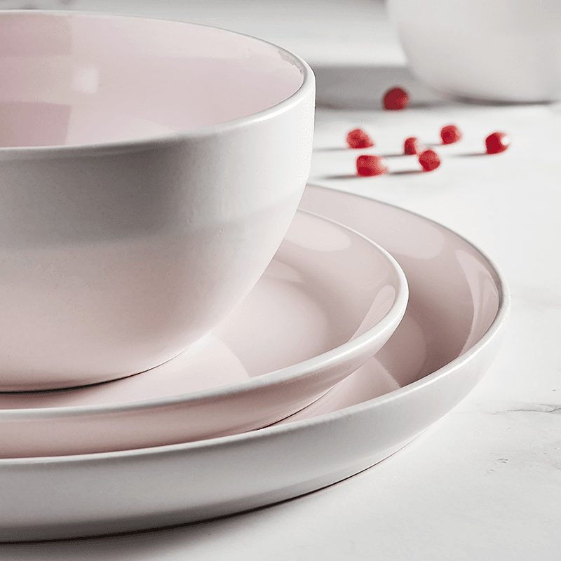 Oslo 16 Piece Dinnerware Set, Pink