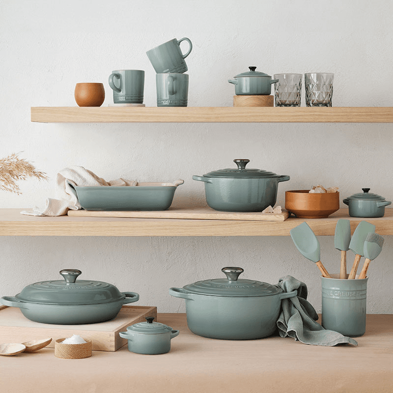 Cast Iron Round Casserole, 26cm, Sea Salt