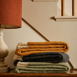 Image showing the Fishbone Throw, 150 x 183cm, Black product.
