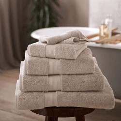 Image showing the Luxury Egyptian Cotton Hand Towel, 50 x 90cm, Feather Grey product.