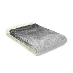 Image showing the Ombre Throw, L130 x W200cm, Pebble product.