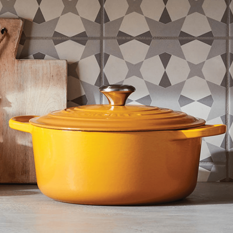 Signature Cast Iron Round Casserole, 24cm, Nectar