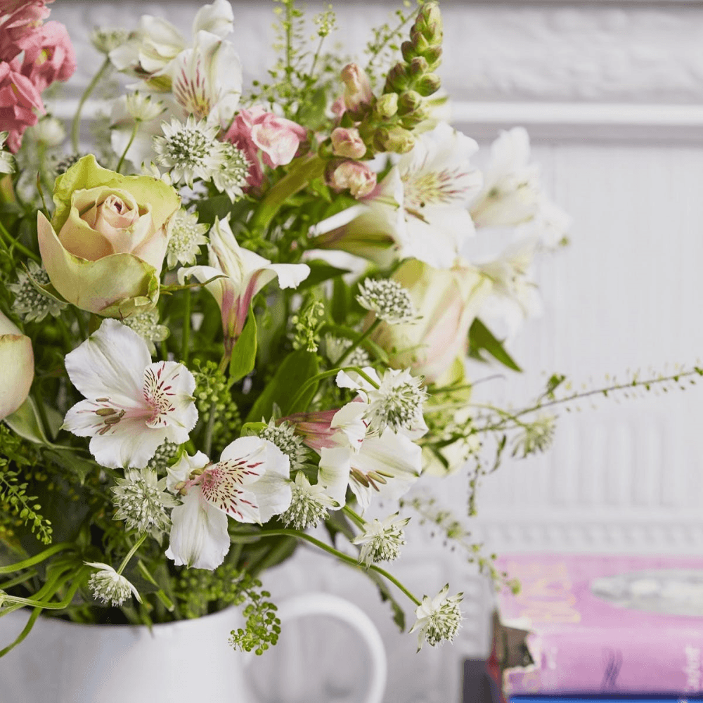 Regular Letterbox flower subscription, 12 months