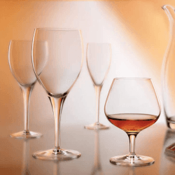 Image showing the Michelangelo Masterpiece Set of 4 Beer Glasses, 57cl, Clear product.