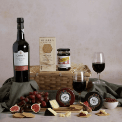 Image showing the Luxury Port & Cheese Hamper product.