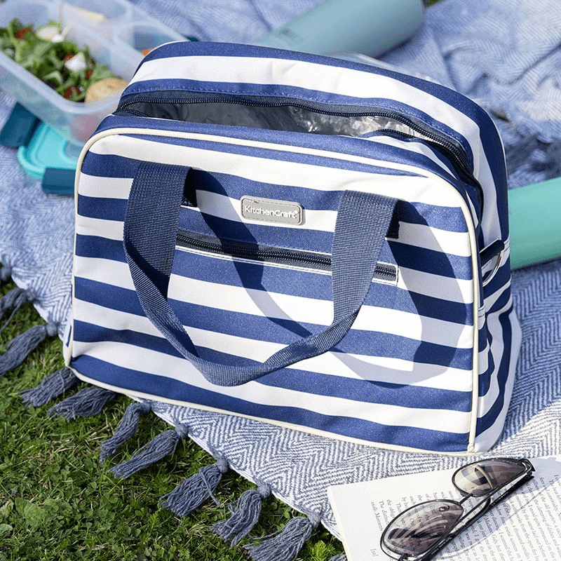 Blue Stripes Holdall-style coolbag, 36 x 19 x 25cm, White/Blue