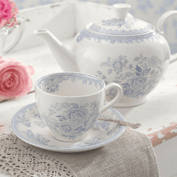 Image showing the Asiatic Pheasants Teapot, 800ml, Blue product.