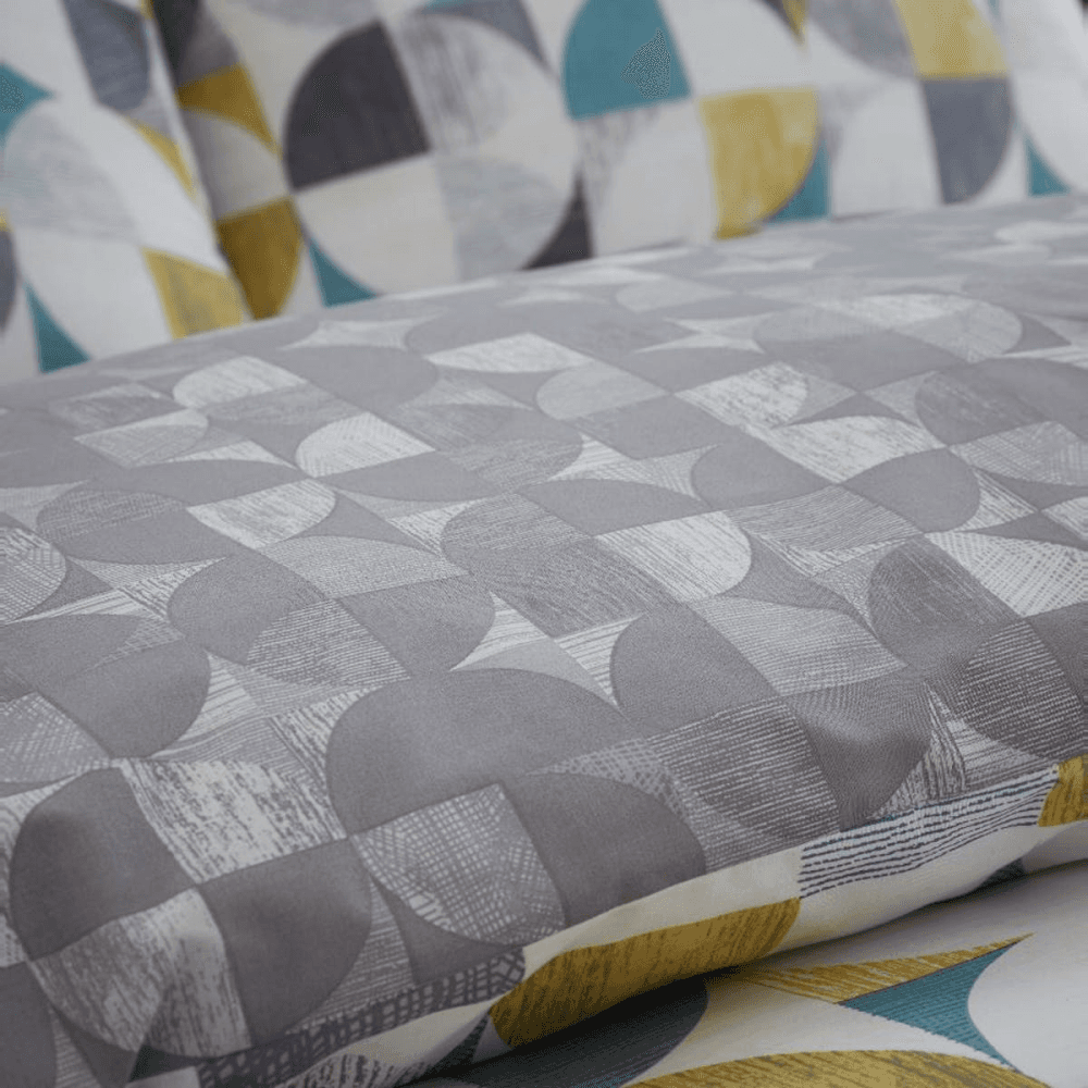 Retro Circles Double Duvet Set, 200 x 200cm