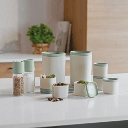 Image showing the Leo Balance 2 Piece Large Food Container Set, Mint product.