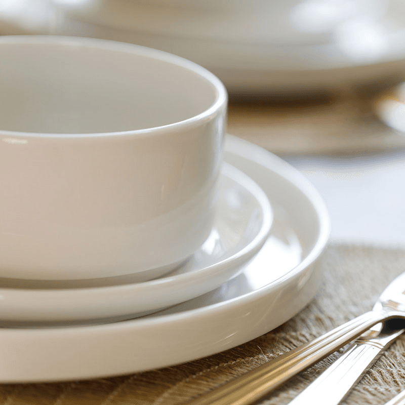 Camberlie 12 Piece Porcelain Dinnerware Set, White