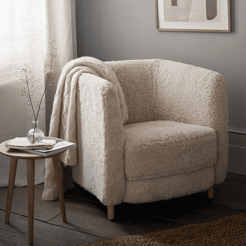 Sheepskin Cosy Chair, Pearl