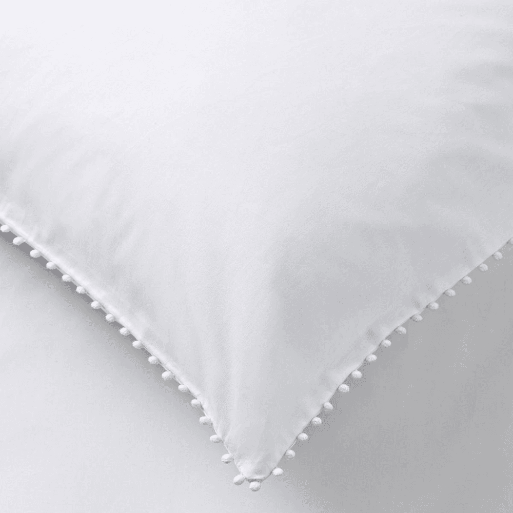 Avignon Classic Pillowcase, Standard, White