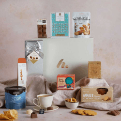Image showing the Congratulations Hamper product.