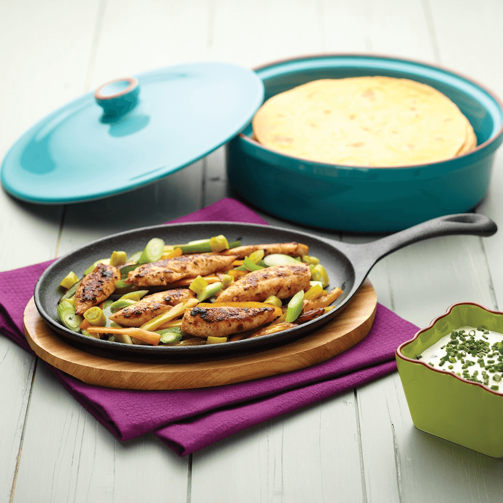 Mexican cast iron fajita sizzler