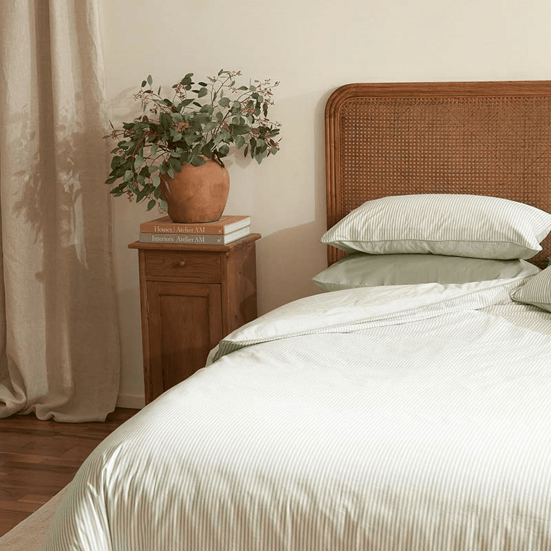 The Stripe 200 Thread Count Duvet Cover, King, Sage Green
