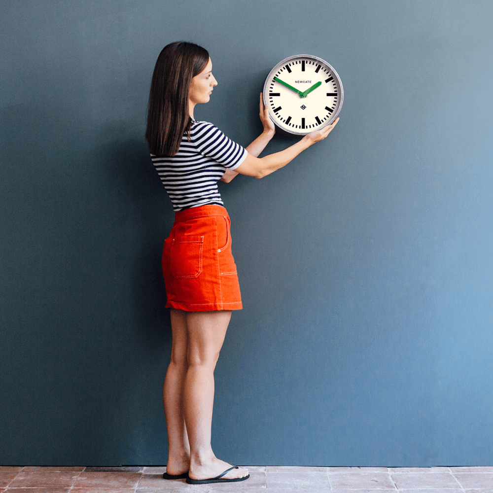 The Luggage Wall clock, D30cm, Galvanised With Green Hands