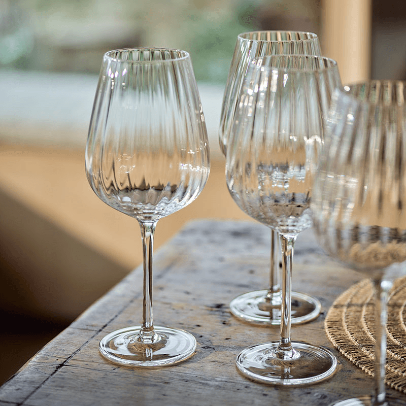 Ribbed Set of 4 Ribbed White Wine Glasses, H24cm, Clear