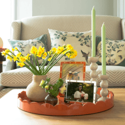 Image showing the Lacquered Scallop Round Tray D50cm, Orange product.