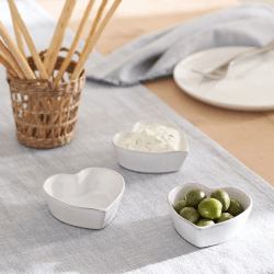 Image showing the Porto Set of 3 Heart Dishes, White product.