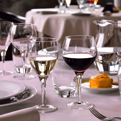 Image showing the Michelangelo Masterpiece set of 4 wine glasses, 235ml product.