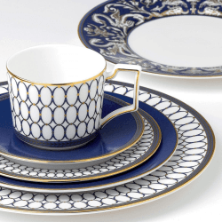 Image showing the Renaissance Gold Dessert Plate, 23cm product.