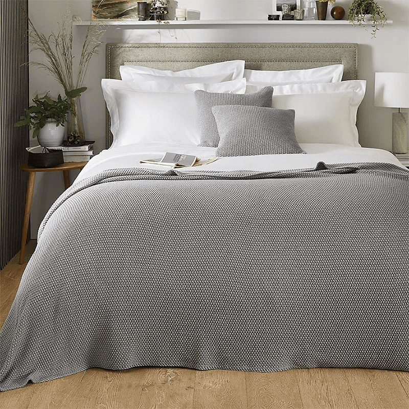 Lyra Throw, 140 x 200cm, Silver Grey
