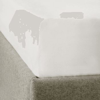 Image showing the Essentials Egyptian Cotton 200tc Deep Fitted Sheet, King, White, White product.