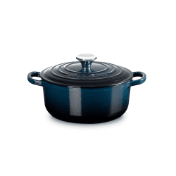 Image showing the Signature Cast Iron Round Casserole, 20cm, Nuit product.
