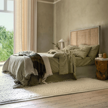 Image showing the Gingham Linen Blend Duvet Cover, King, Botanical Green product.