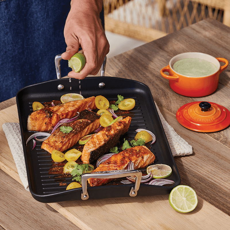Toughened Non-Stick Ribbed rectangular grill pan, 35cm