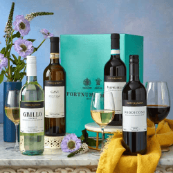 Image showing the The Italian Wine Quartet Gift Box product.