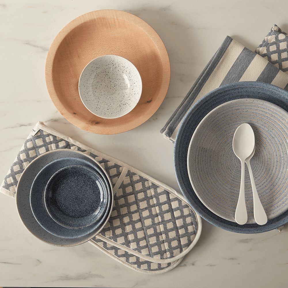 Studio Blue 4 piece nesting bowl set
