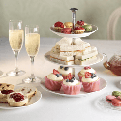 Image showing the Honeymoon Tea for Two £25 product.