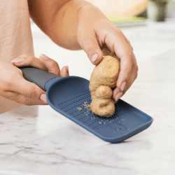 Image showing the Leo, Multi Functional Grater, 23cm, Blue product.
