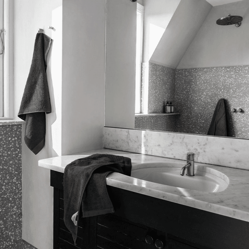 Elegance Hand Towel, Grey