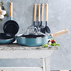 Image showing the Mayflower Sautepan with lid, 24cm, Blue product.