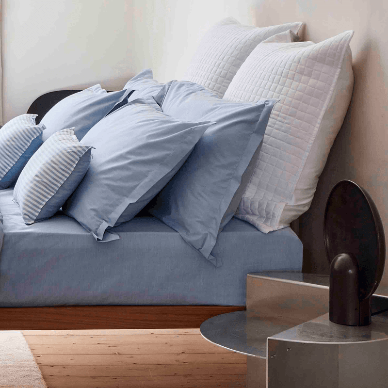 Stornoway Chambray Fitted Sheet, King, Blue