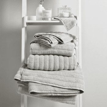Image showing the Hydrocotton Hand towel, 50 x 90cm, Pearl Grey product.