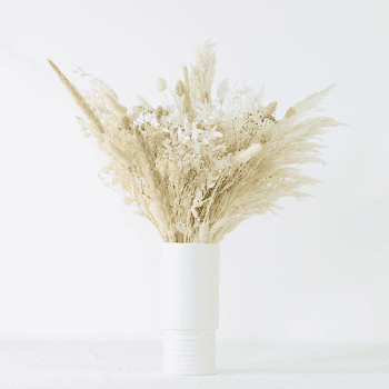 Image showing the Natural Whites Medium hand-tied bouquet, H36-42cm, Ecru product.