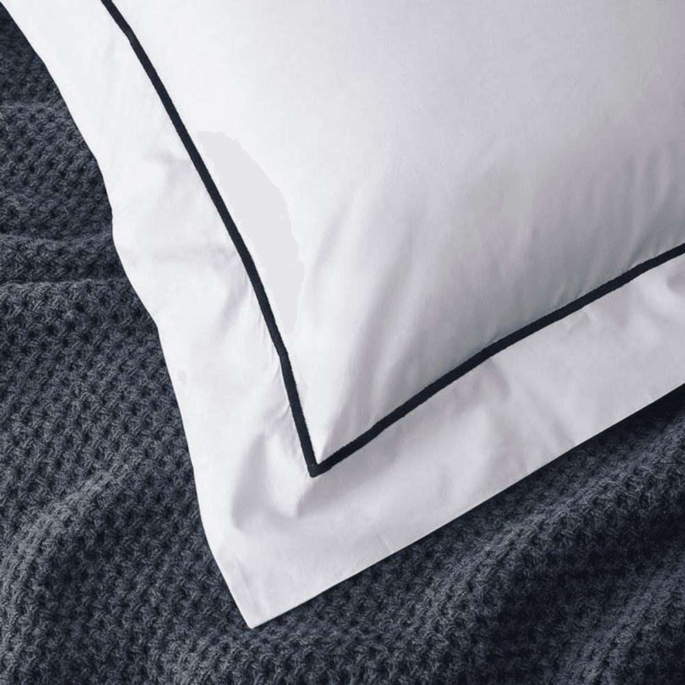 Savoy - 400 Thread Count Egyptian Cotton Super king oxford pillowcase, 50 x 90cm, White/Navy