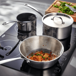 Image showing the Tri-Ply Chef's Pan product.