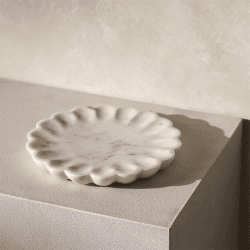 Image showing the Larton Scalloped Plate, D20cm, Marble product.