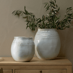 Image showing the Anjuna Vase, H29.5cm, Reactive White product.