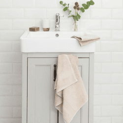 Image showing the Organic 600gsm The Bath Towel, 70 x 140cm, Flax product.