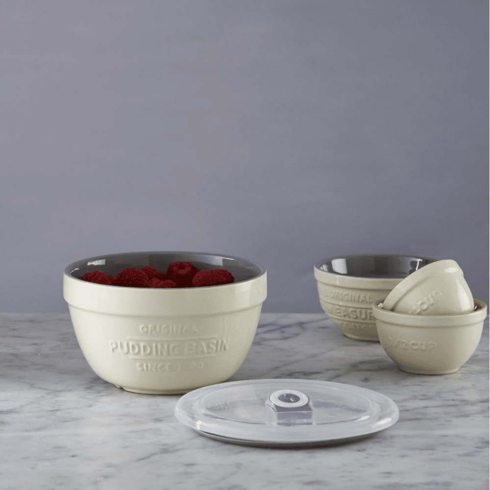 Innovative Kitchen Pudding basin with lid, 16cm, cream