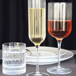 Image showing the Bach set of 4 red wine glasses, 400ml product.